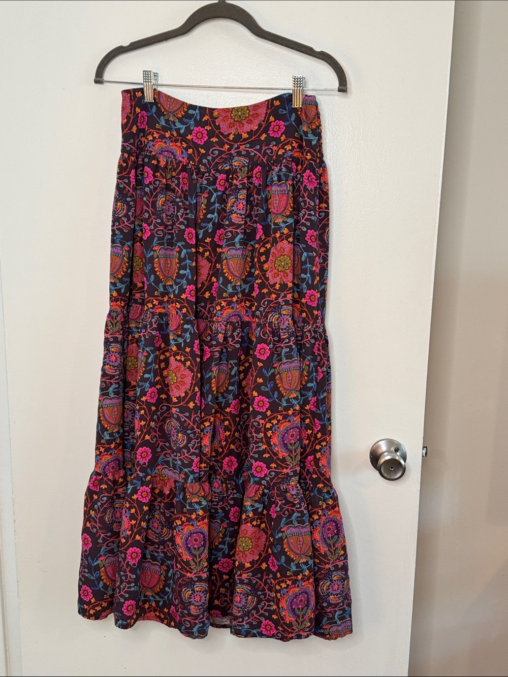 NATURAL LIFE Black Multi Paisley Floral Tiered Boho Maxi Skirt medium